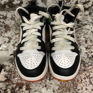 Jordan 1 Mid SE Wavy (PS)